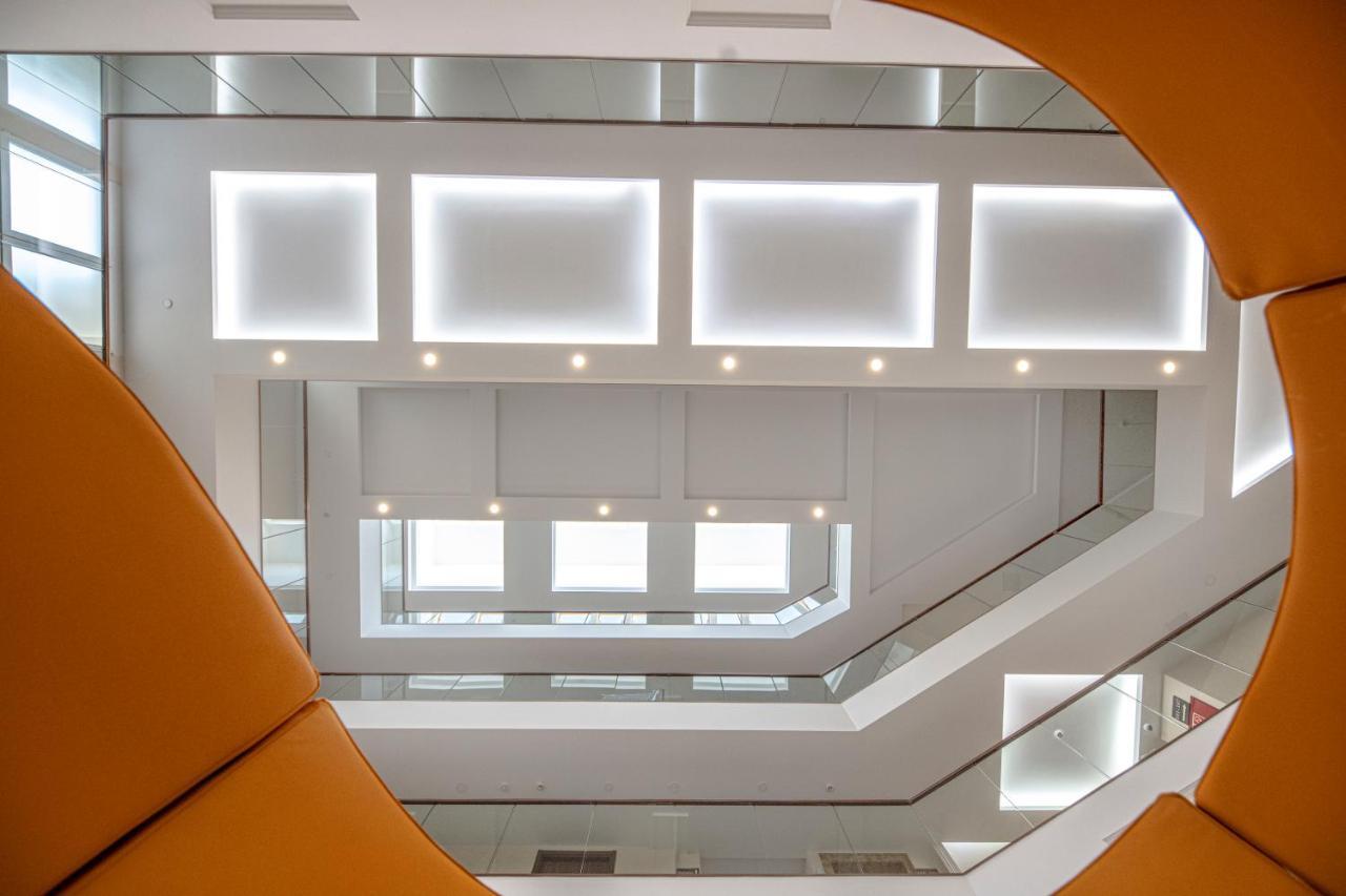Willis Hotel Business & Wellness Залегершег Екстериор снимка