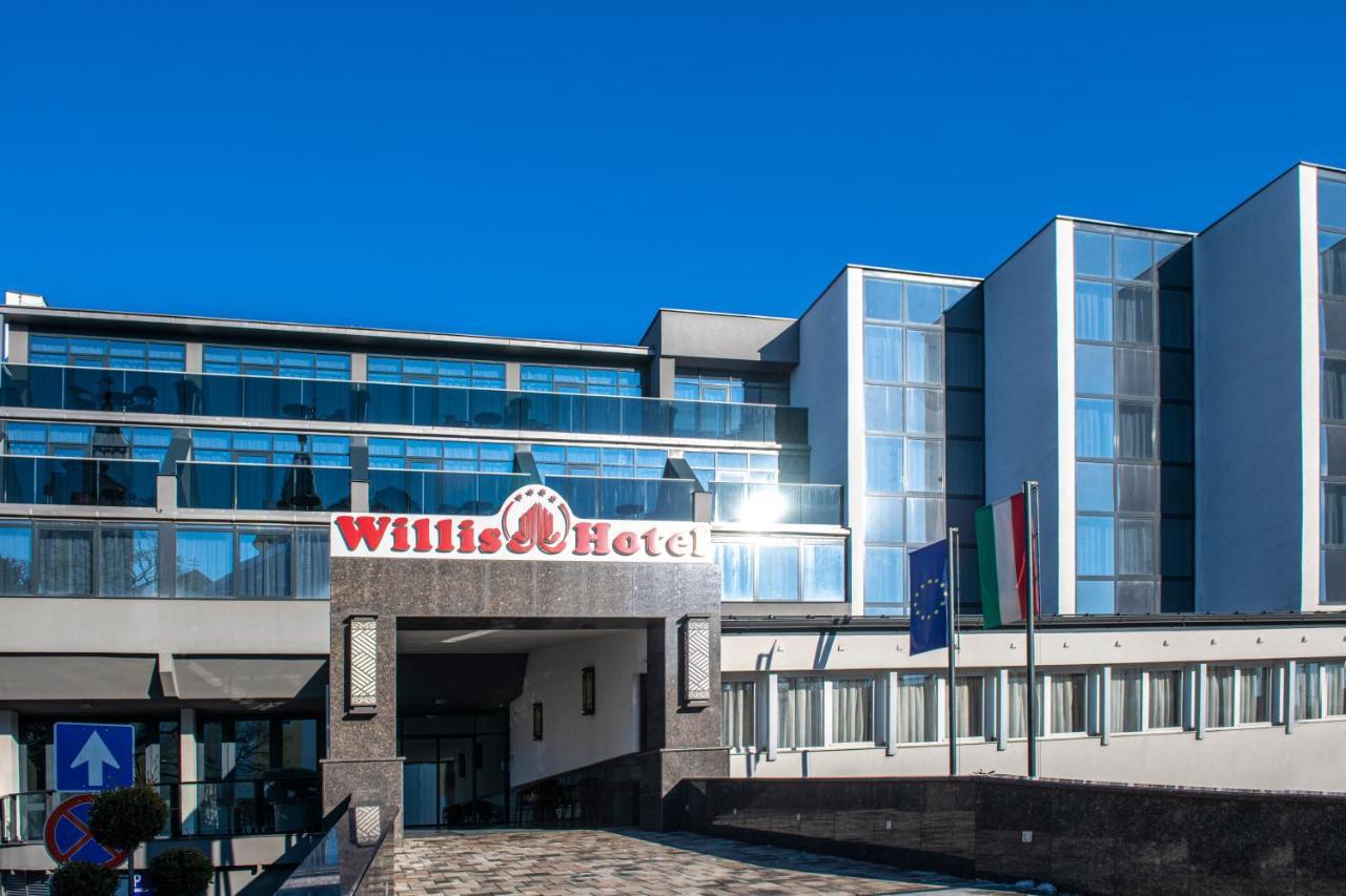 Willis Hotel Business & Wellness Залегершег Екстериор снимка