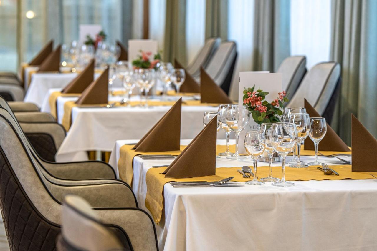 Willis Hotel Business & Wellness Залегершег Екстериор снимка