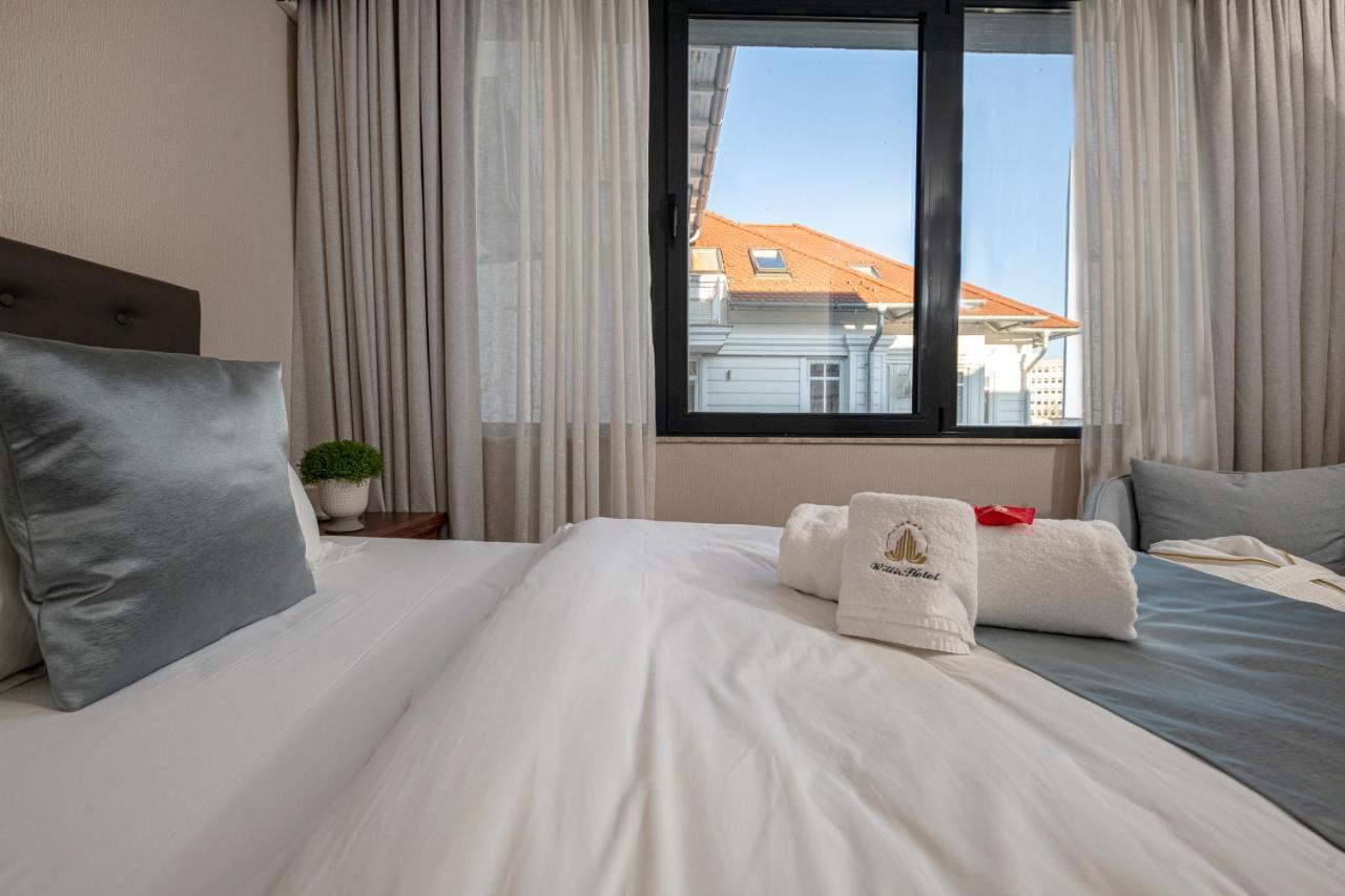 Willis Hotel Business & Wellness Залегершег Екстериор снимка